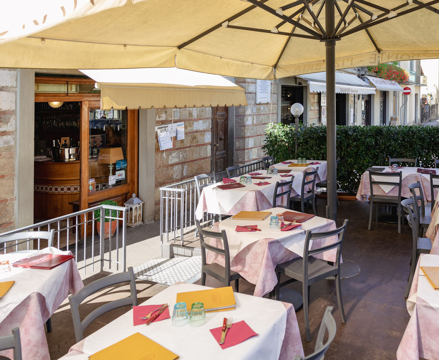 Veranda del ristorante pizzeria a Greve in Chianti